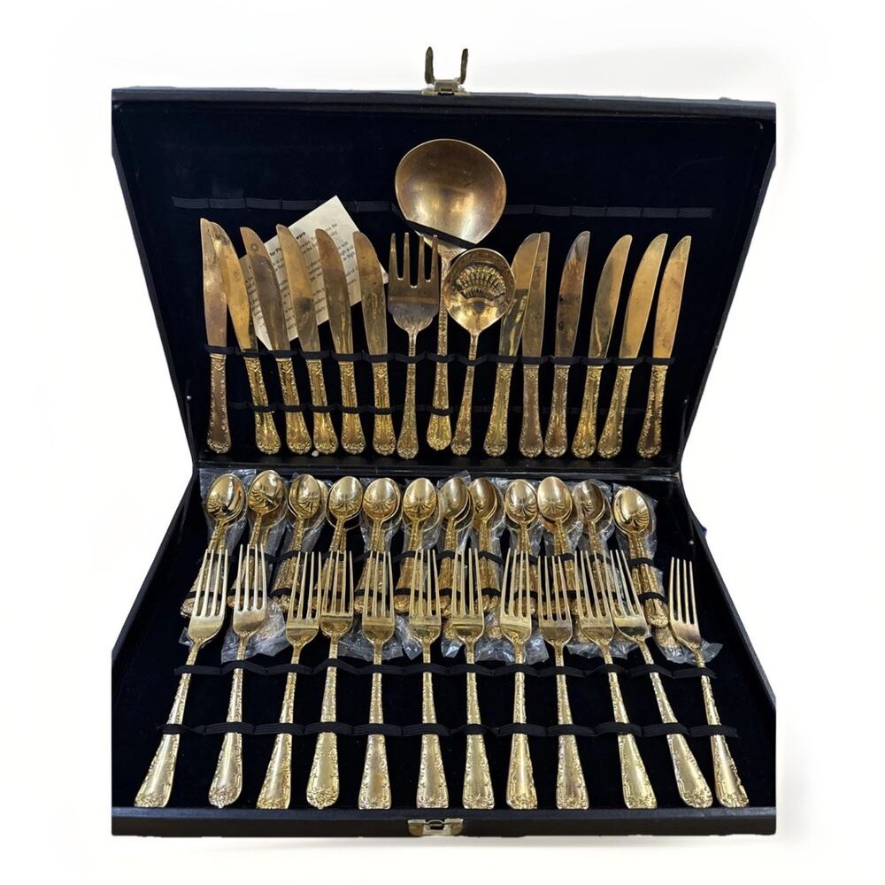 Service For 12 - WM Rogers Enchanted Rose Gold Plated Flatware 63 Piece Set Box